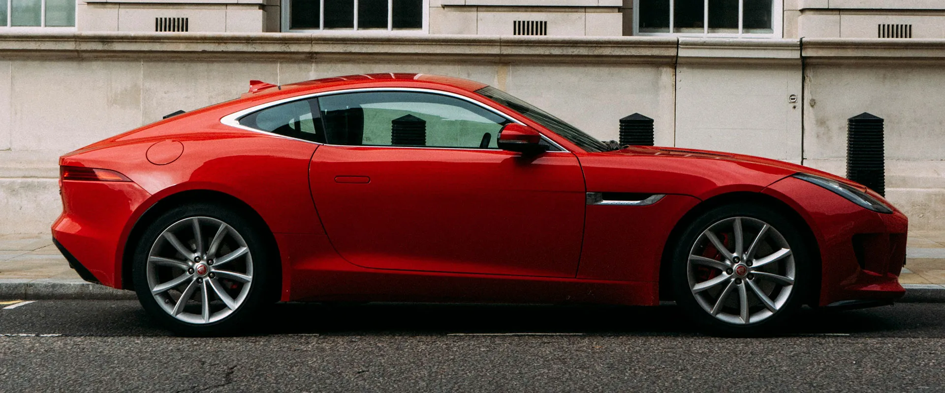 Jaguar Repair and Service near Tennessee & Indiana